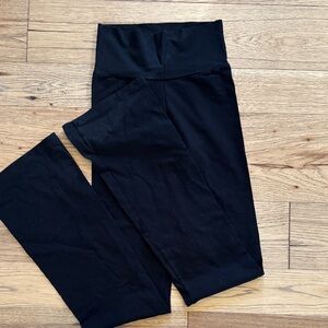 😊Black High-Waisted Yoga Leggings